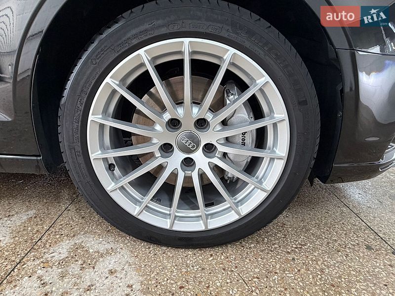 Седан Audi A3 2018 в Черкасах