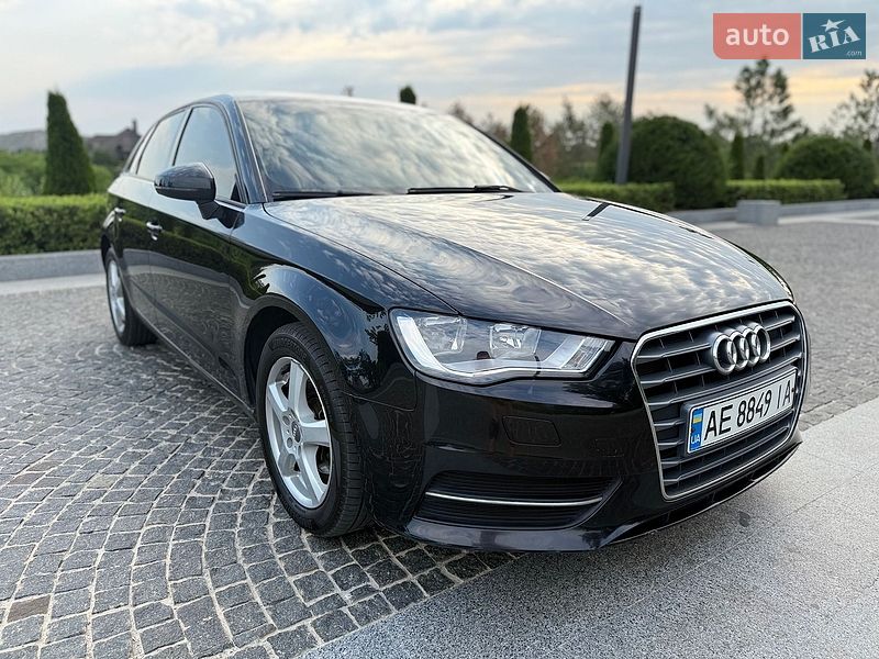 Хэтчбек Audi A3 2013 в Днепре фото Хэтчбек Audi A3 2013 в Днепре
