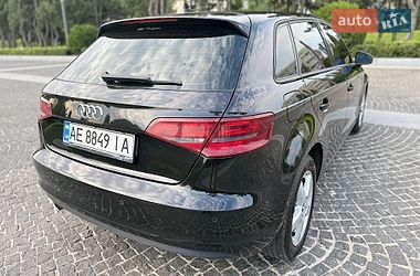Хетчбек Audi A3 2013 в Дніпрі