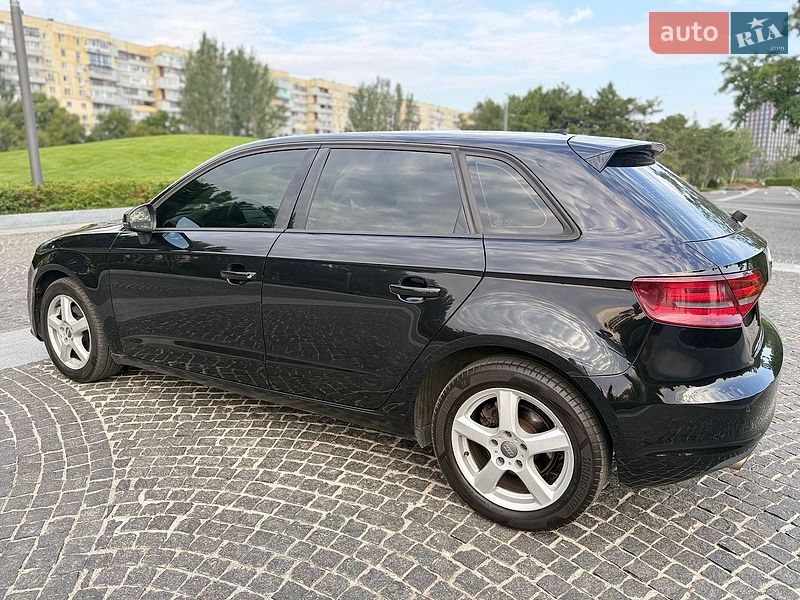 Хэтчбек Audi A3 2013 в Днепре фото 8 Хэтчбек Audi A3 2013 в Днепре