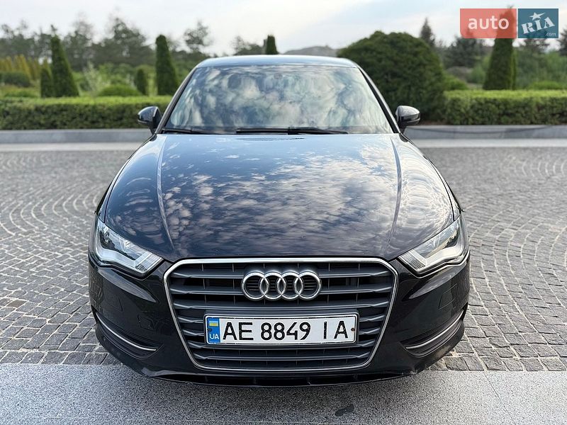 Хетчбек Audi A3 2013 в Дніпрі