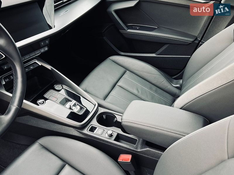 Седан Audi A3 2024 в Киеве фото 23 Седан Audi A3 2024 в Киеве