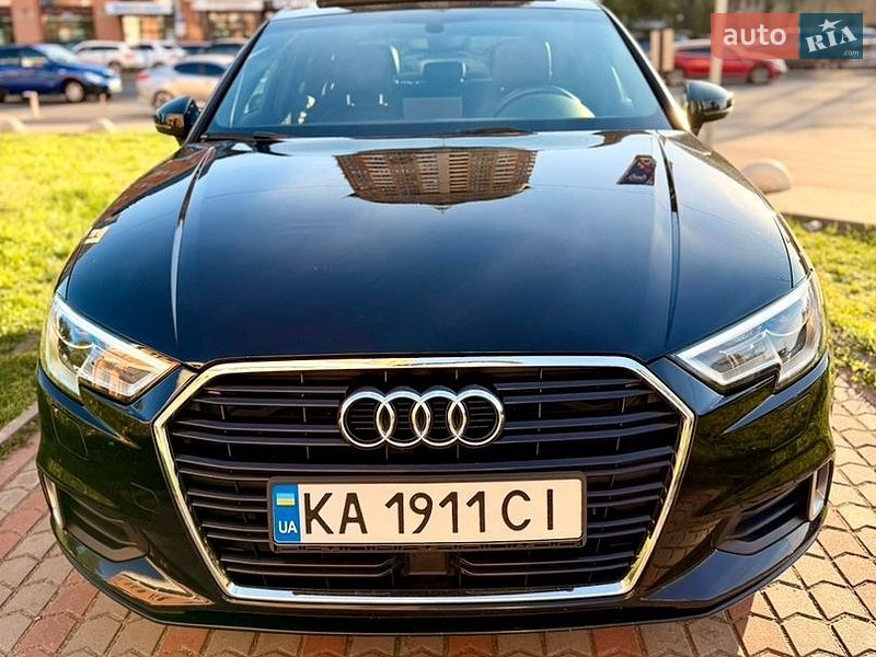 Седан Audi A3 2016 в Києві