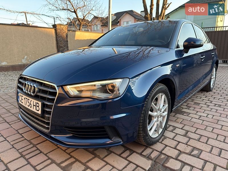 Седан Audi A3 2015 в Ивано-Франковске