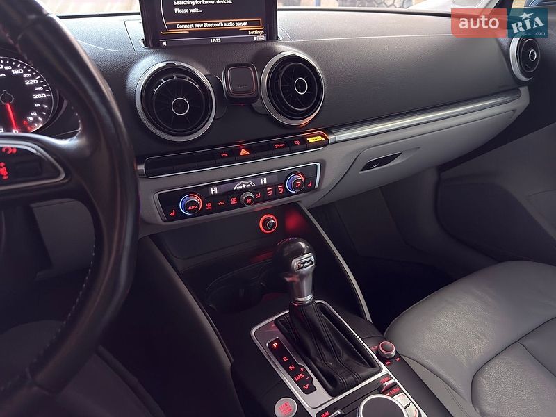 Седан Audi A3 2015 в Івано-Франківську