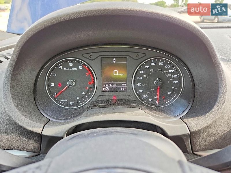 Седан Audi A3 2017 в Киеве