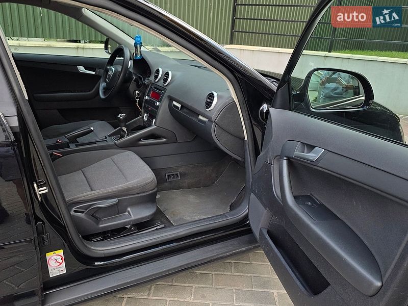 Хэтчбек Audi A3 2011 в Тернополе фото 35 Хэтчбек Audi A3 2011 в Тернополе