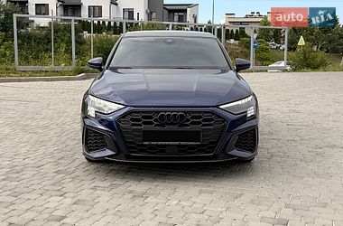 Седан Audi A3 2022 в Львові