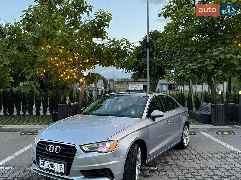 Седан Audi A3 2015 в Чернівцях