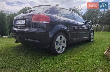 Хетчбек Audi A3 2004 в Стрию