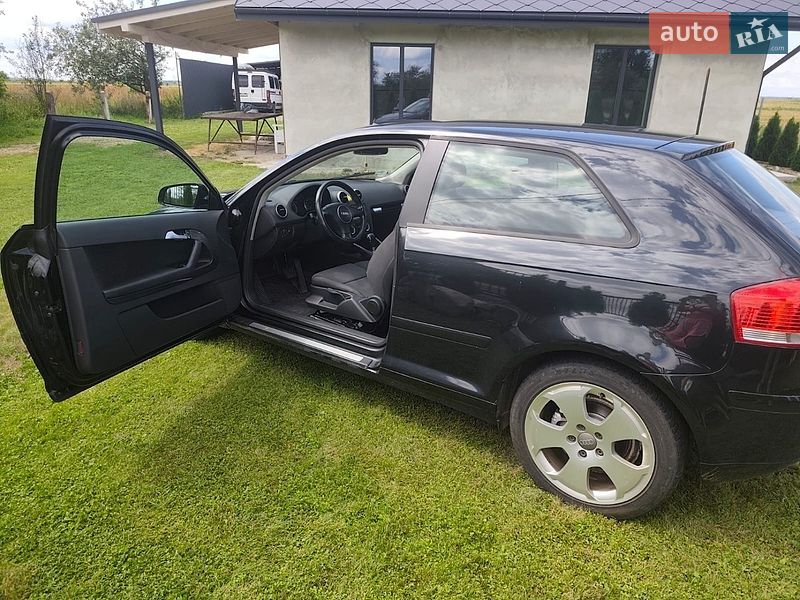 Хетчбек Audi A3 2004 в Стрию