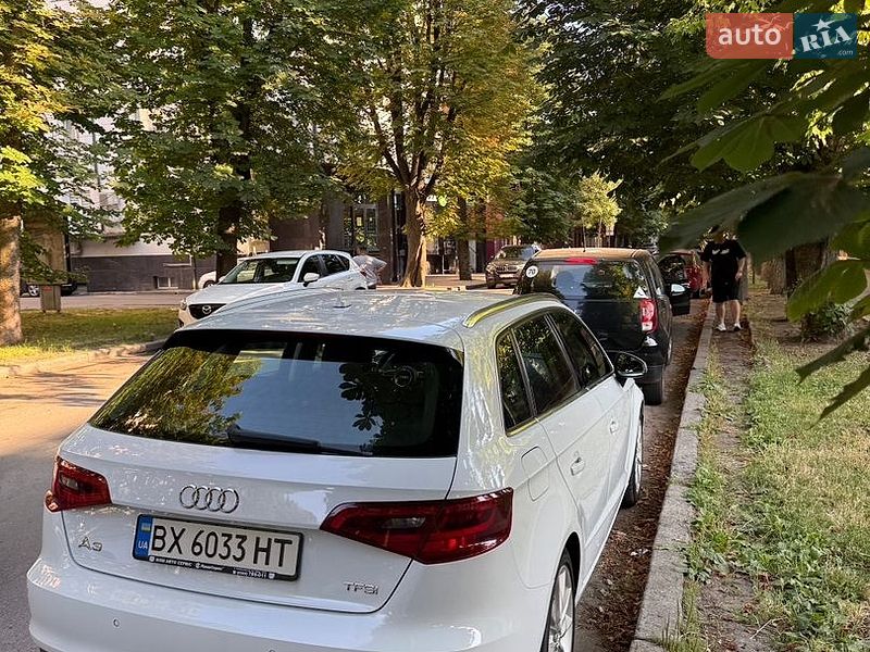 Хетчбек Audi A3 2013 в Хмельницькому