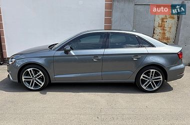 Седан Audi A3 2017 в Одесі
