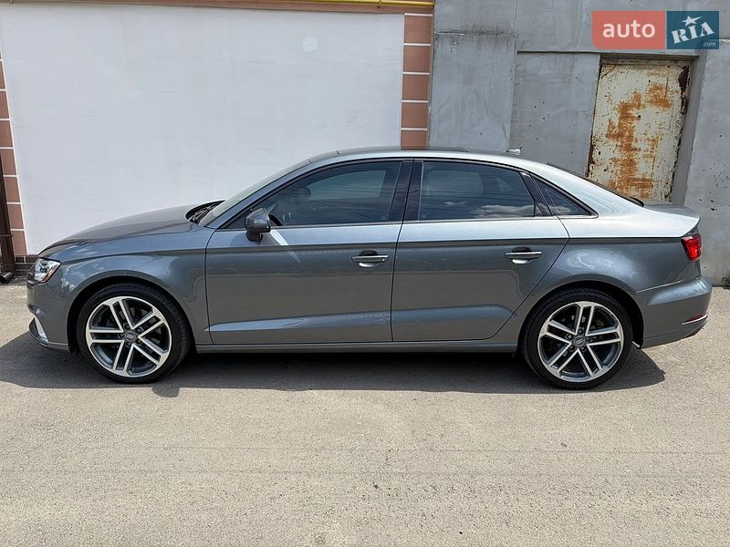 Седан Audi A3 2017 в Одесі