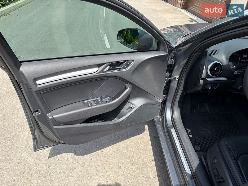 Седан Audi A3 2017 в Одесі