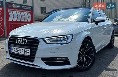 Хетчбек Audi A3 2016 в Києві