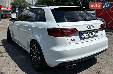Хетчбек Audi A3 2016 в Києві