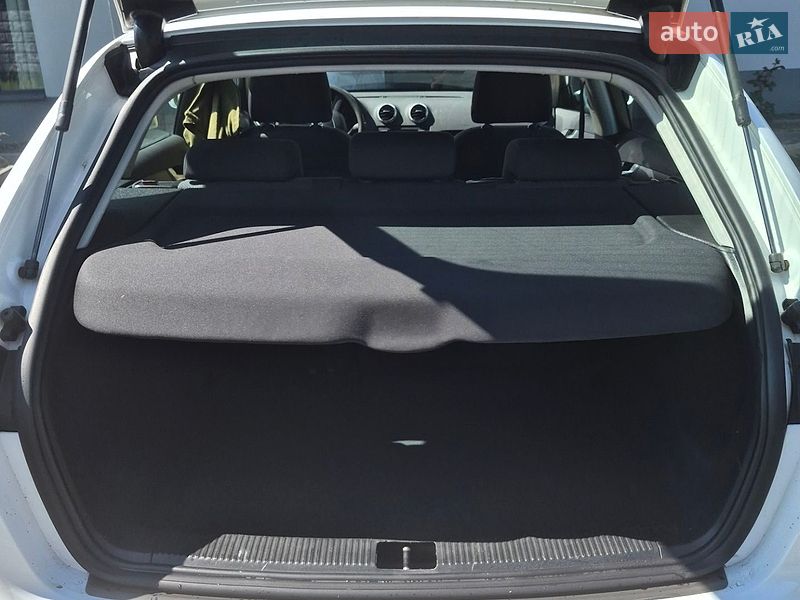 Хэтчбек Audi A3 2009 в Луцке