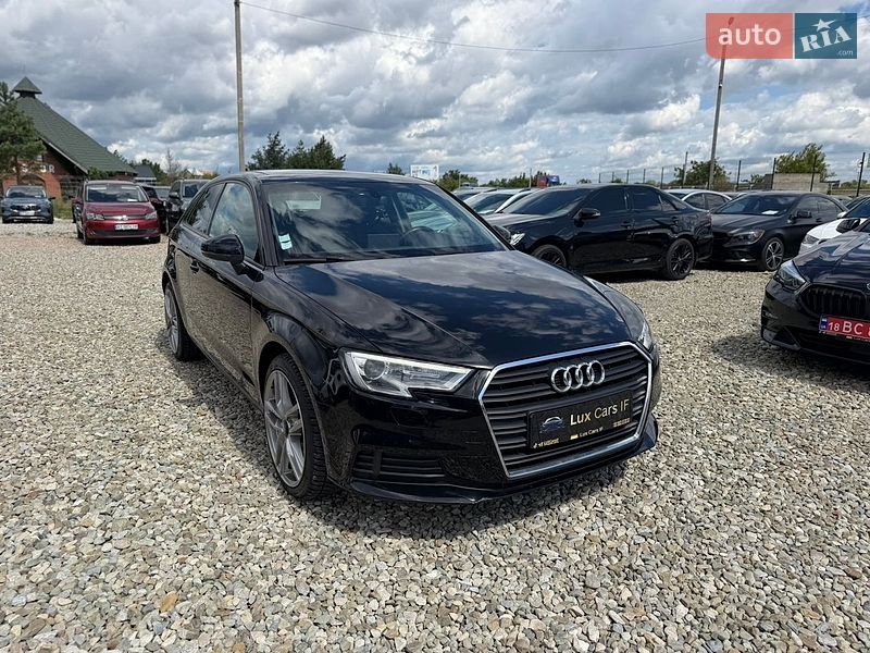 Хэтчбек Audi A3 2017 в Ивано-Франковске