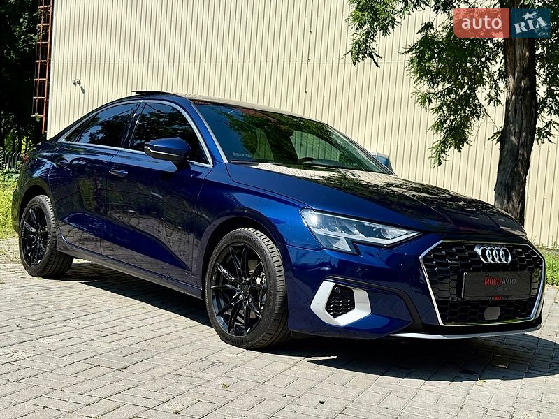 Седан Audi A3 2022 в Днепре