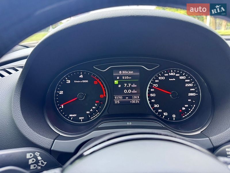 Хетчбек Audi A3 2016 в Дніпрі