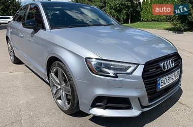Седан Audi A3 2016 в Тернополе Седан Audi A3 2016 в Тернополе