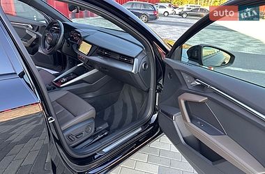 Седан Audi A3 2023 в Львові