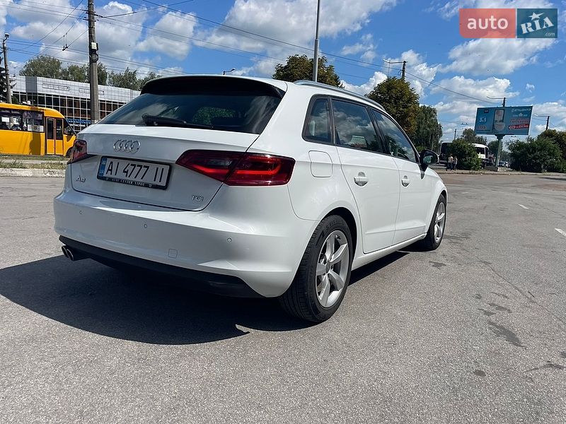 Хетчбек Audi A3 2016 в Житомирі фото 10 Хетчбек Audi A3 2016 в Житомирі