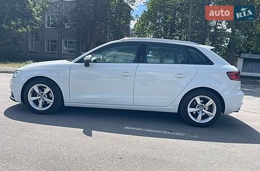 Хетчбек Audi A3 2016 в Житомирі фото 8 Хетчбек Audi A3 2016 в Житомирі