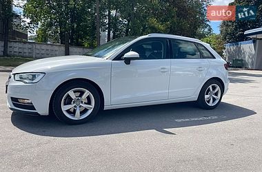 Хетчбек Audi A3 2016 в Житомирі фото 9 Хетчбек Audi A3 2016 в Житомирі