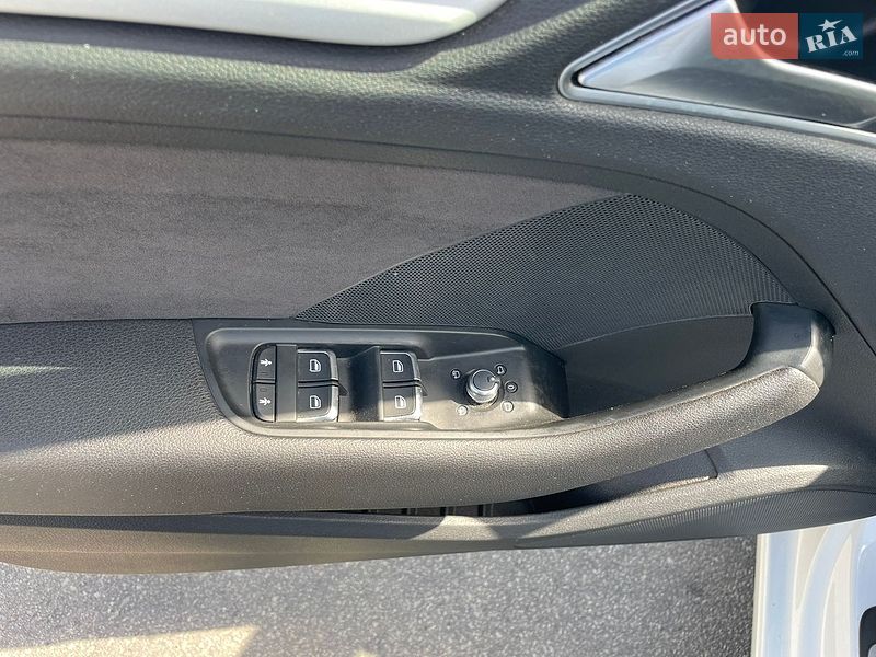 Хетчбек Audi A3 2016 в Житомирі фото 13 Хетчбек Audi A3 2016 в Житомирі