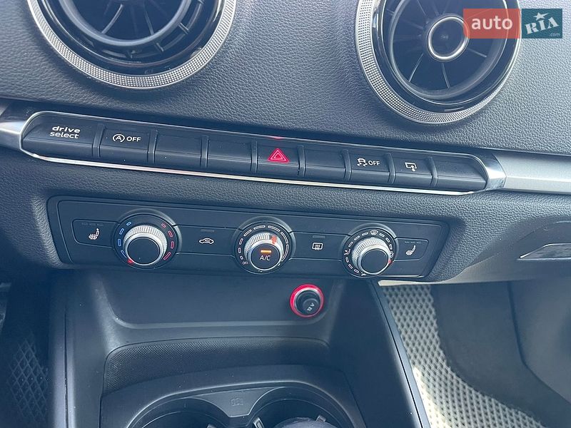 Хетчбек Audi A3 2016 в Житомирі фото 16 Хетчбек Audi A3 2016 в Житомирі