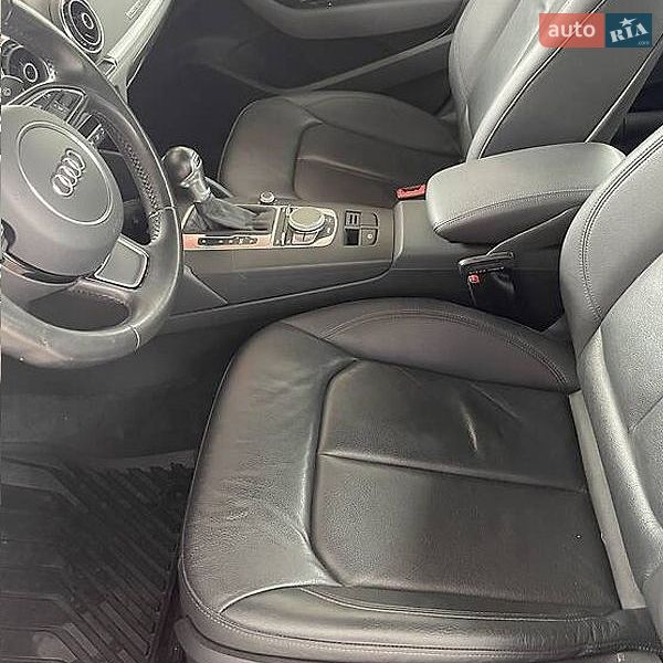 Седан Audi A3 2015 в Києві