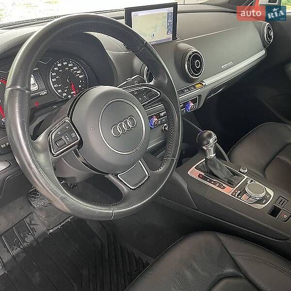 Седан Audi A3 2015 в Києві