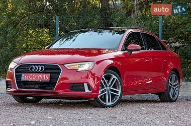 Седан Audi A3 2016 в Дрогобыче