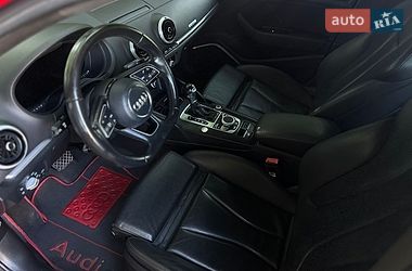 Седан Audi A3 2016 в Львові
