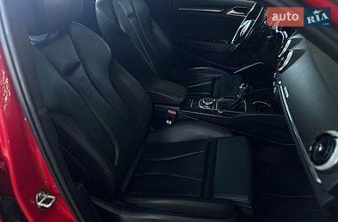 Седан Audi A3 2016 в Львові