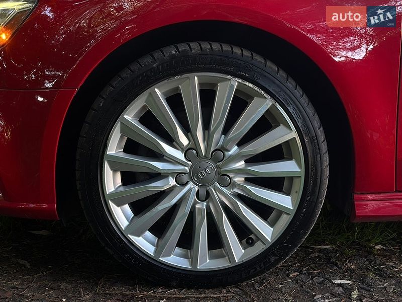 Седан Audi A3 2016 в Львові