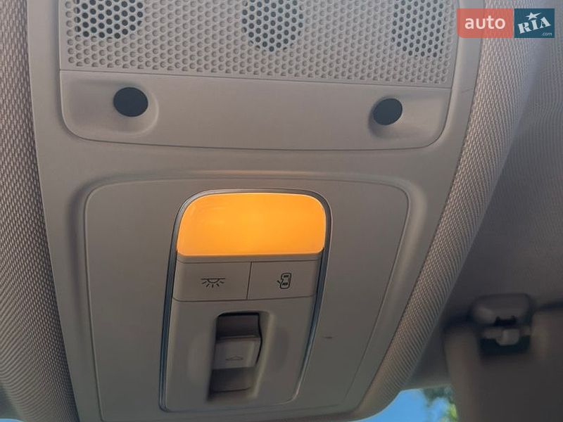 Седан Audi A3 2015 в Мукачево