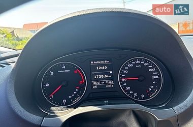 Седан Audi A3 2015 в Мукачево