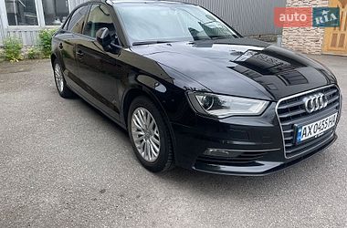 Седан Audi A3 2016 в Харькове