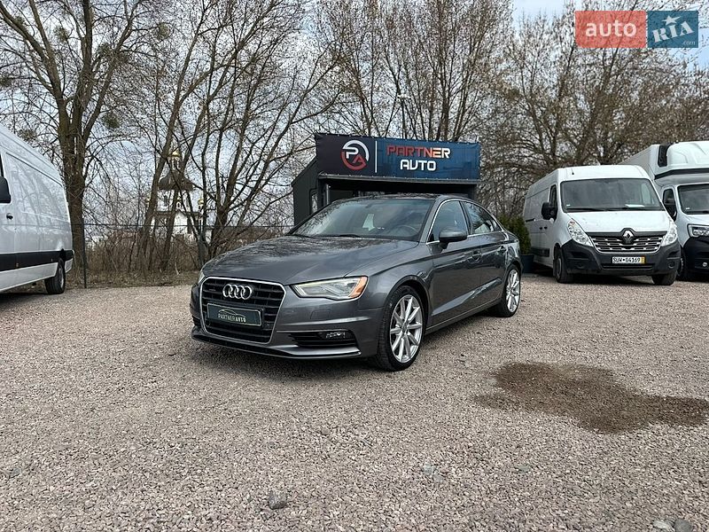 Седан Audi A3 2015 в Ровно Седан Audi A3 2015 в Ровно