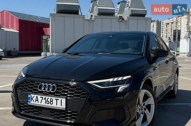 Седан Audi A3 2022 в Киеве