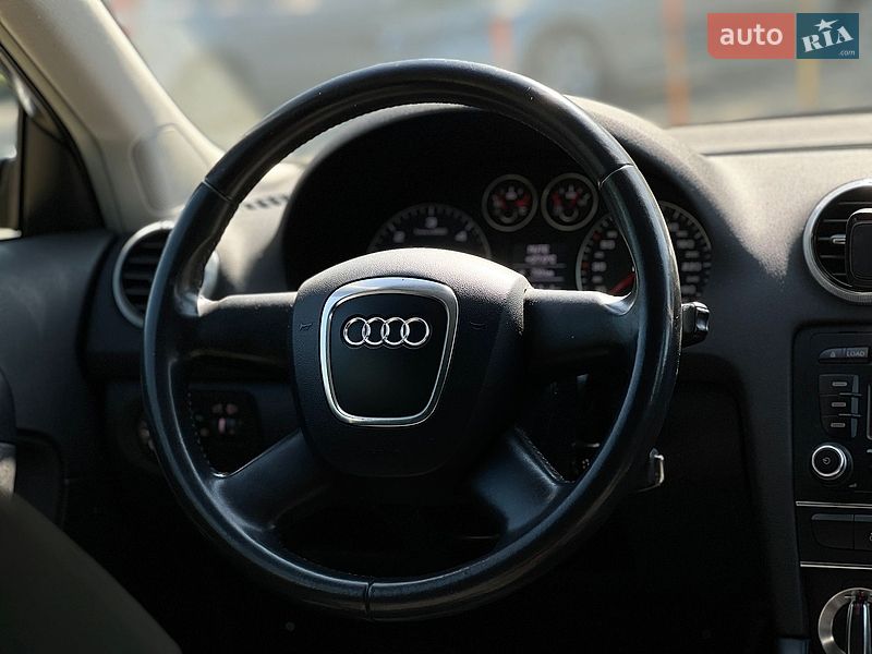 Хэтчбек Audi A3 2011 в Львове