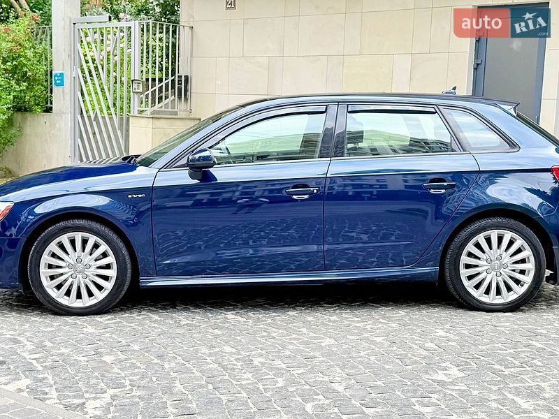 Хэтчбек Audi A3 2016 в Львове фото 4 Хэтчбек Audi A3 2016 в Львове