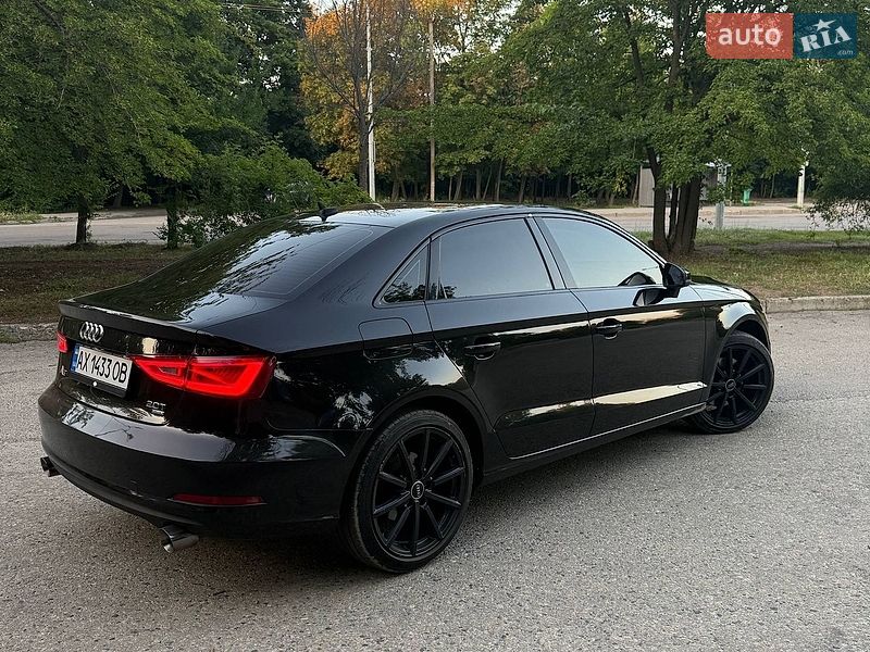 Седан Audi A3 2014 в Харькове
