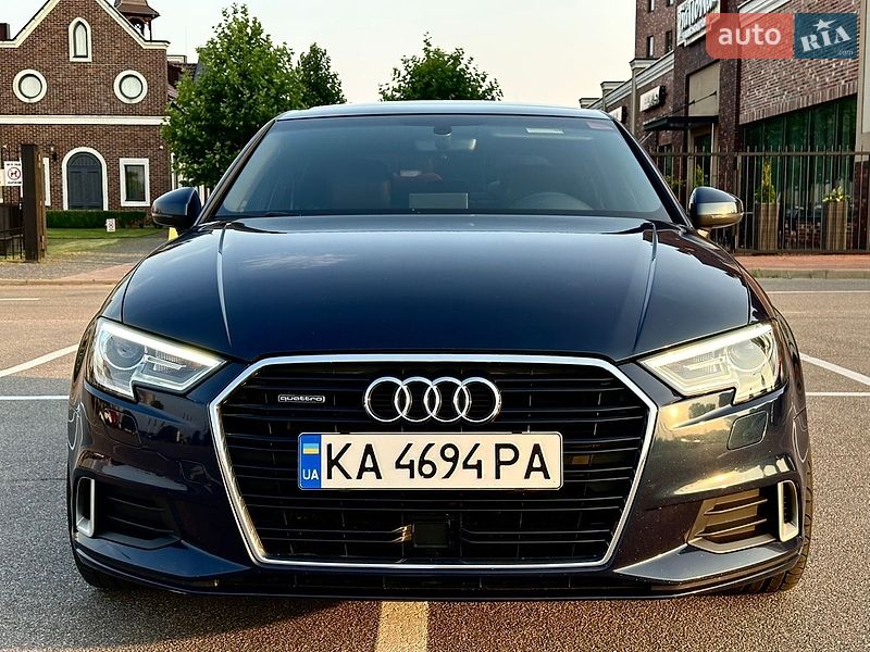 Седан Audi A3 2017 в Києві