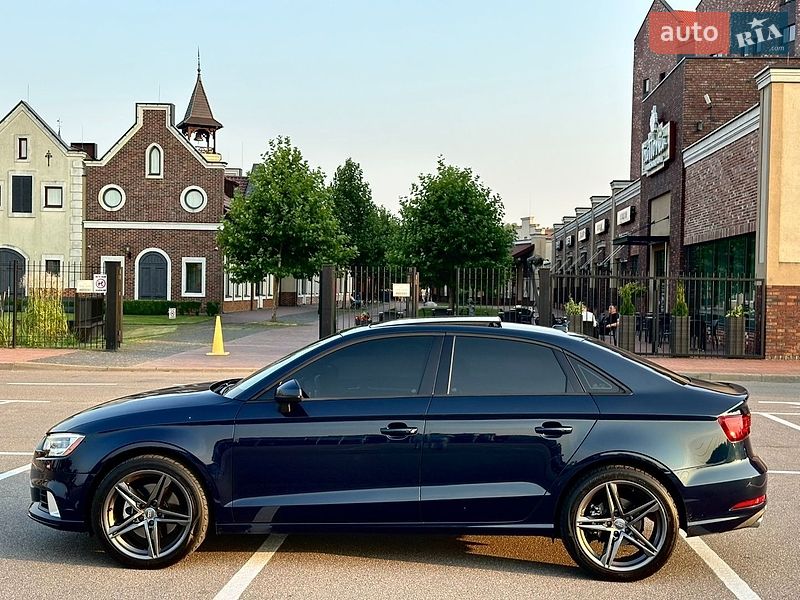 Седан Audi A3 2017 в Києві