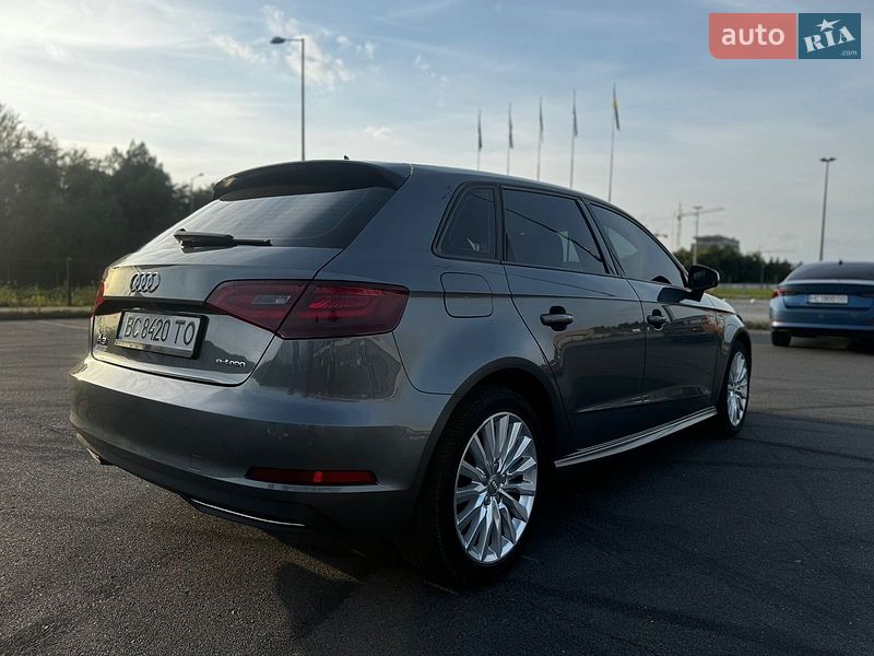 Хетчбек Audi A3 2016 в Самборі фото 6 Хетчбек Audi A3 2016 в Самборі