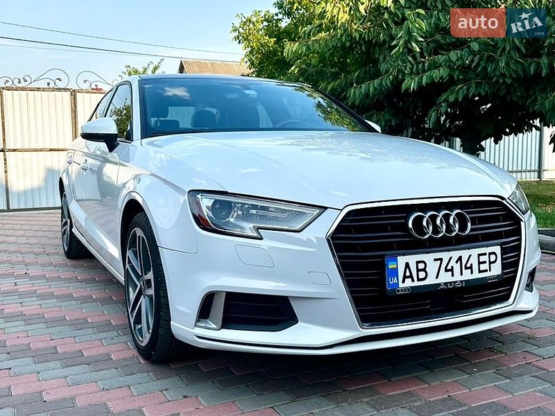 Седан Audi A3 2017 в Вінниці